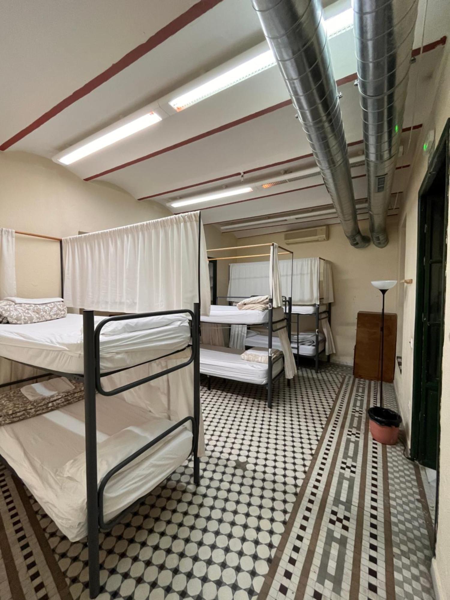 San Isidoro Hostel Sevilla Bagian luar foto