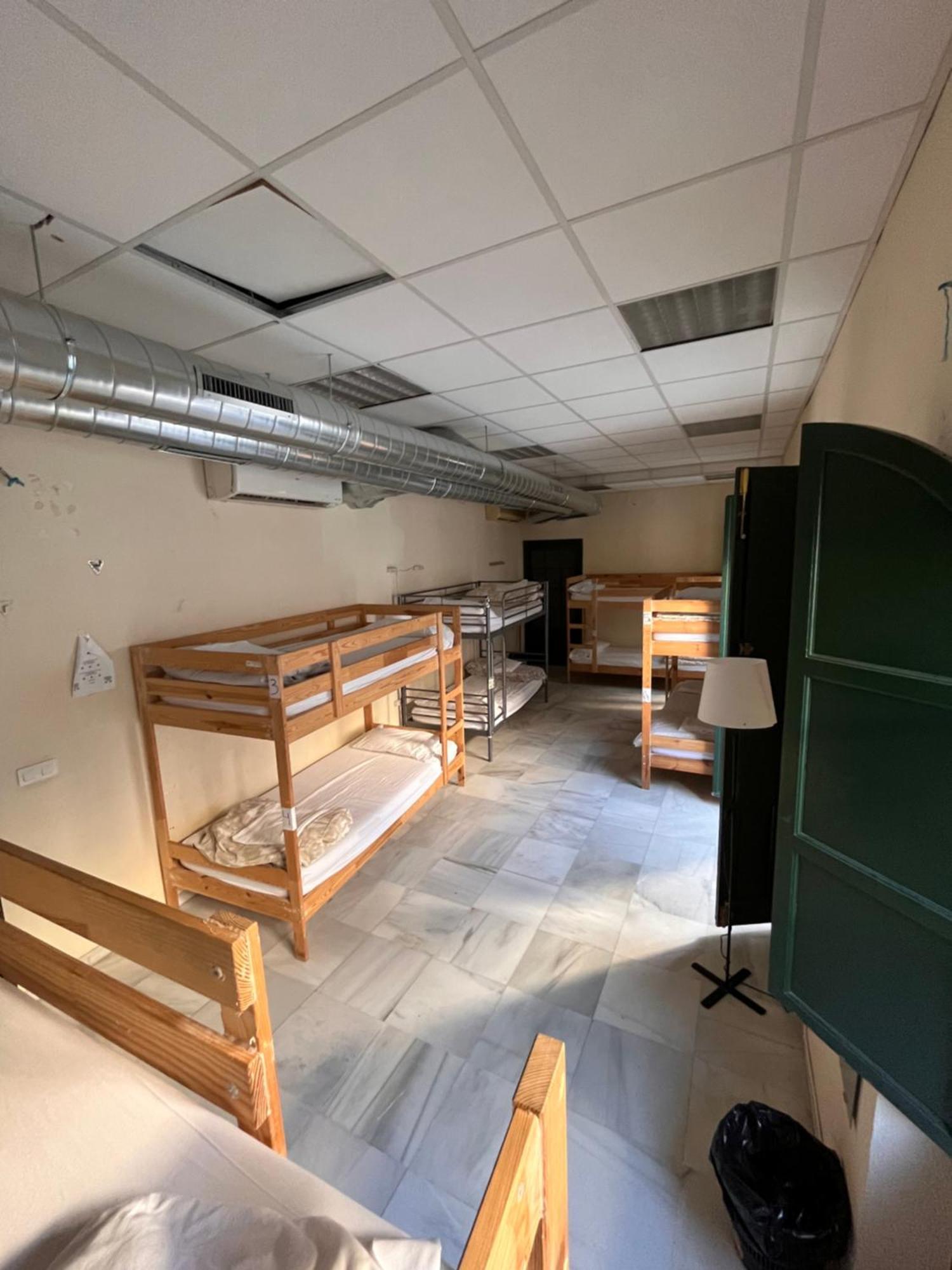 San Isidoro Hostel Sevilla Bagian luar foto