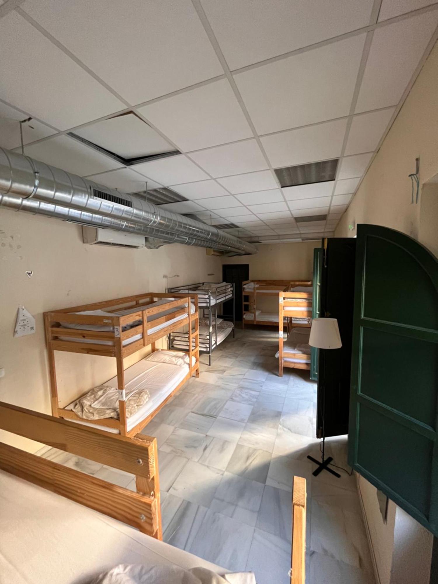 San Isidoro Hostel Sevilla Bagian luar foto