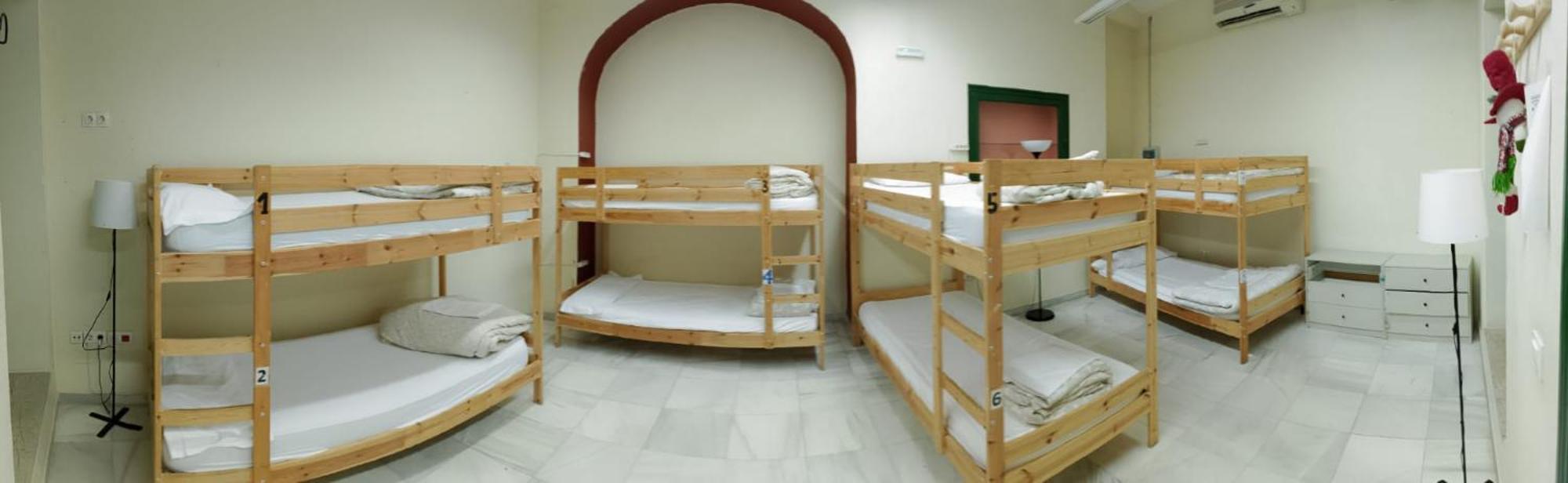 San Isidoro Hostel Sevilla Bagian luar foto