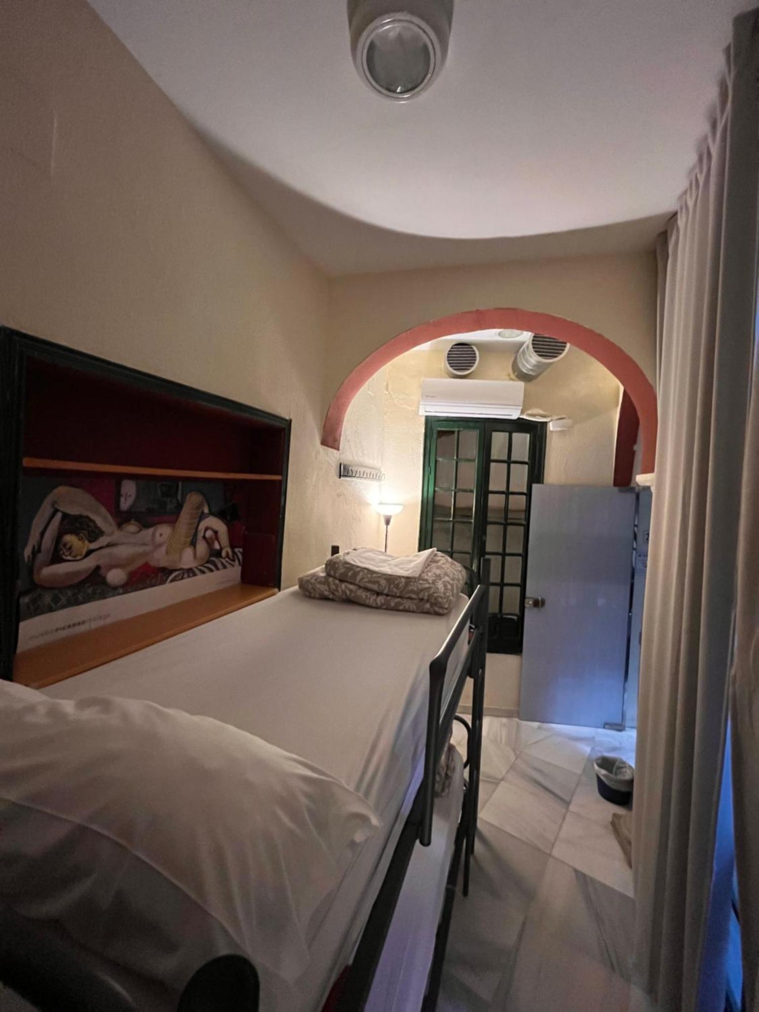 San Isidoro Hostel Sevilla Bagian luar foto
